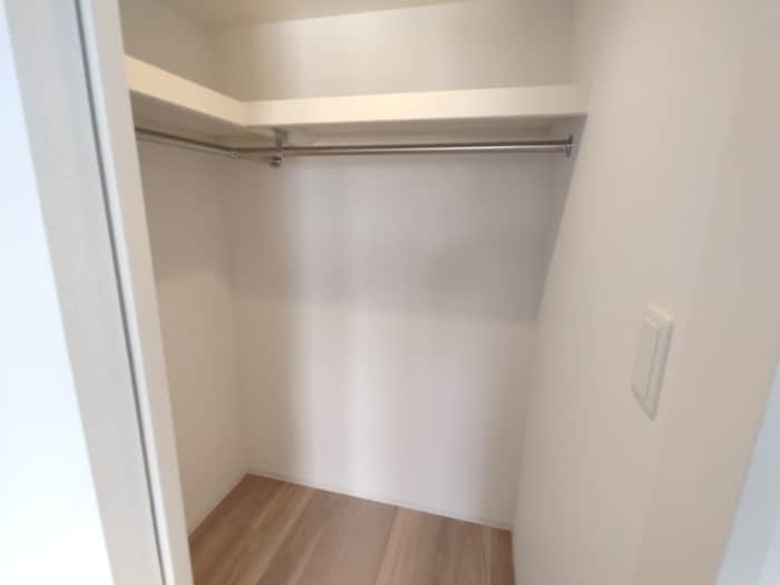 収納 セレニテ江坂グランデ