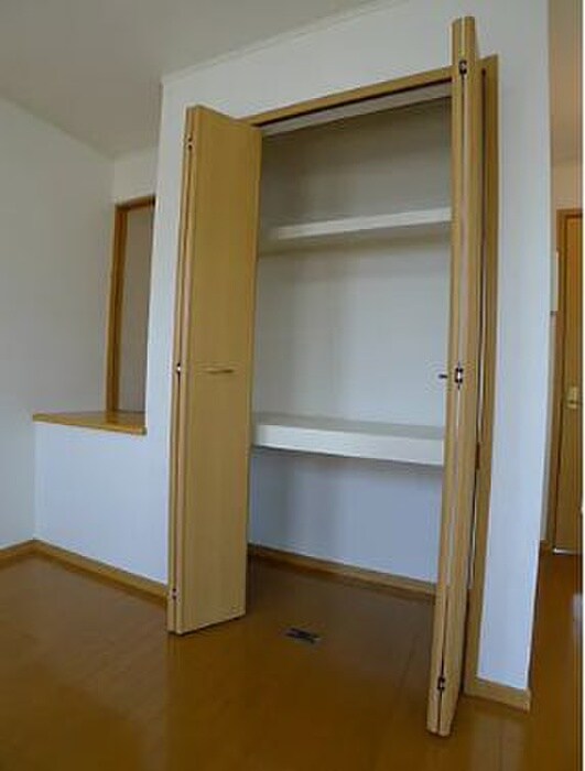 収納 フレスク－ラ