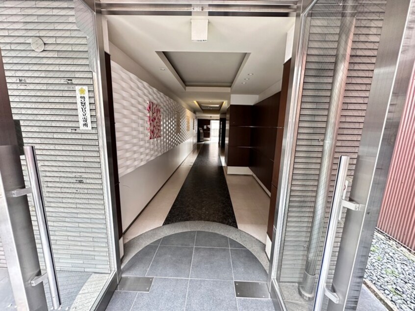 エントランス部分 トレコートプレミアム京都二条