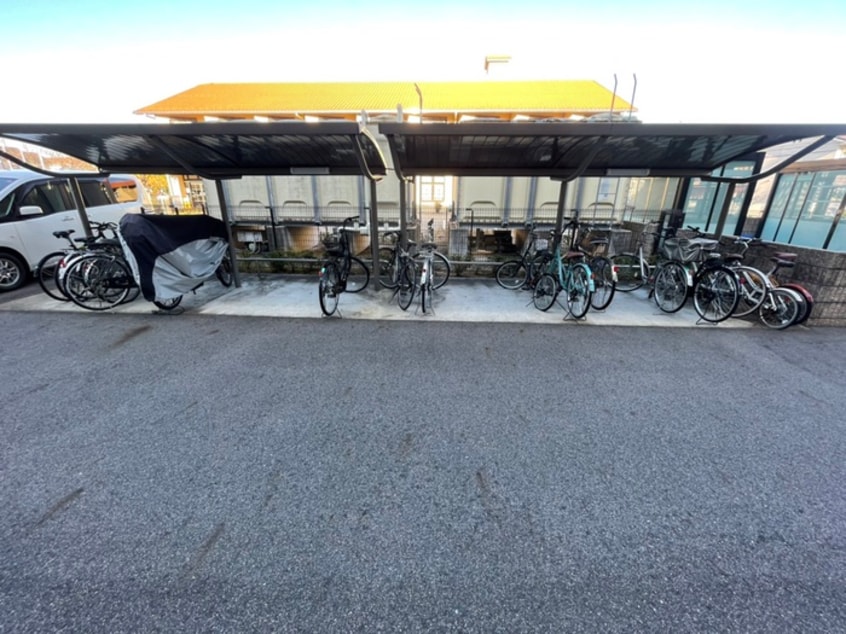 駐輪場 コテージ千秀守山２番館