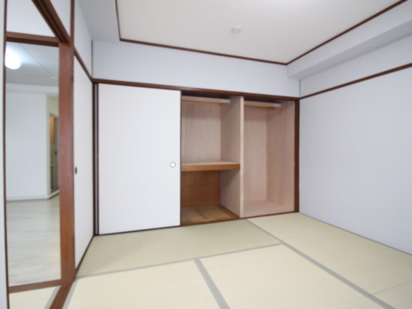 居室 レジデンス老松