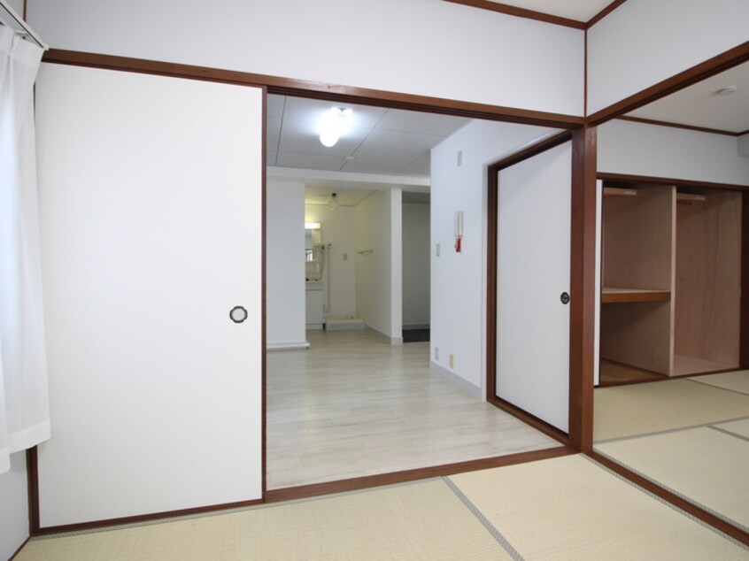 居室 レジデンス老松