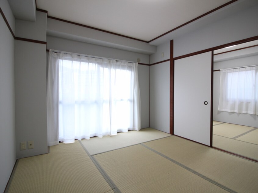 居室 レジデンス老松