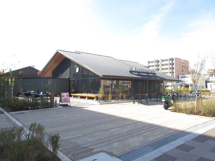 スターバックス(カフェ)まで400m リバティ堺５号館
