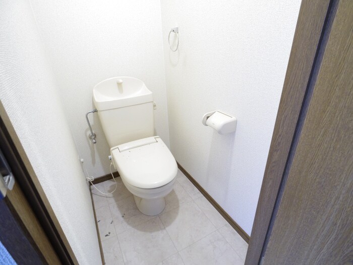 トイレ トラスト伏見