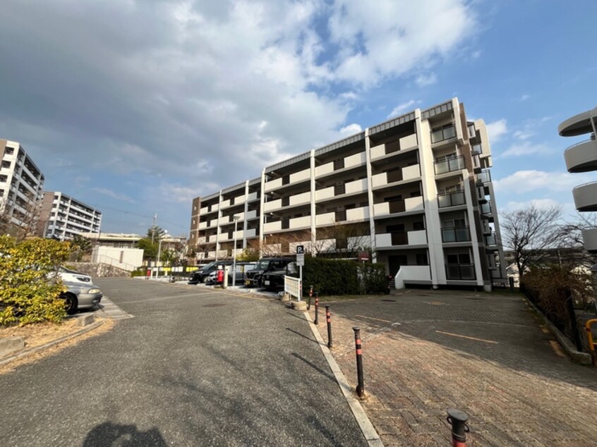 駐車場 アルビス五月ヶ丘１１４号棟