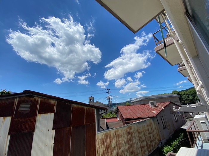 室内からの展望 岡本マンション