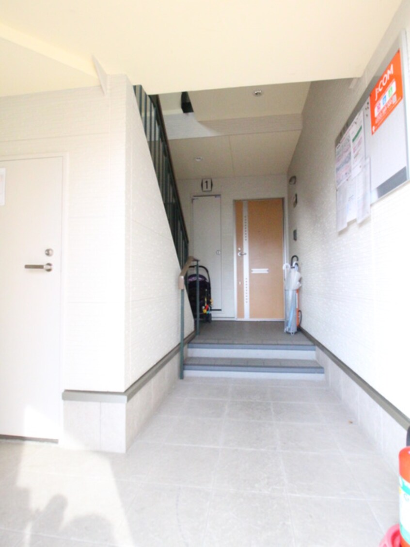 エントランス部分 ルシオ藤井寺