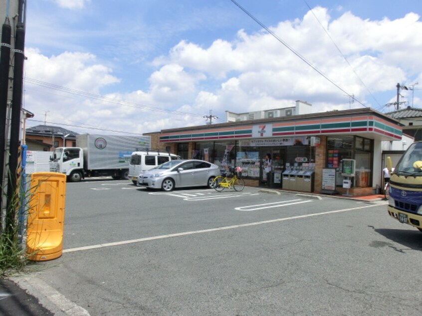 セブンイレブン(コンビニ)まで254m ルシオ藤井寺