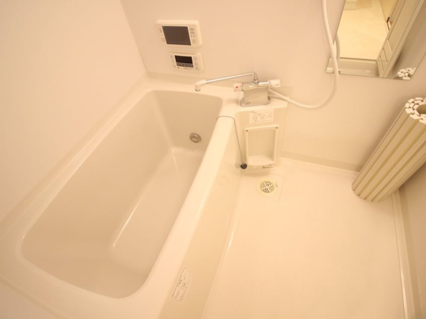 バス／シャワールーム等 Forest court Sanpon