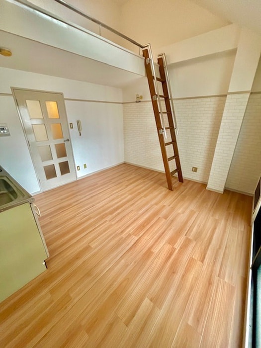 居室 ｺｽﾓﾚｼﾞﾃﾞﾝｽ蒲生