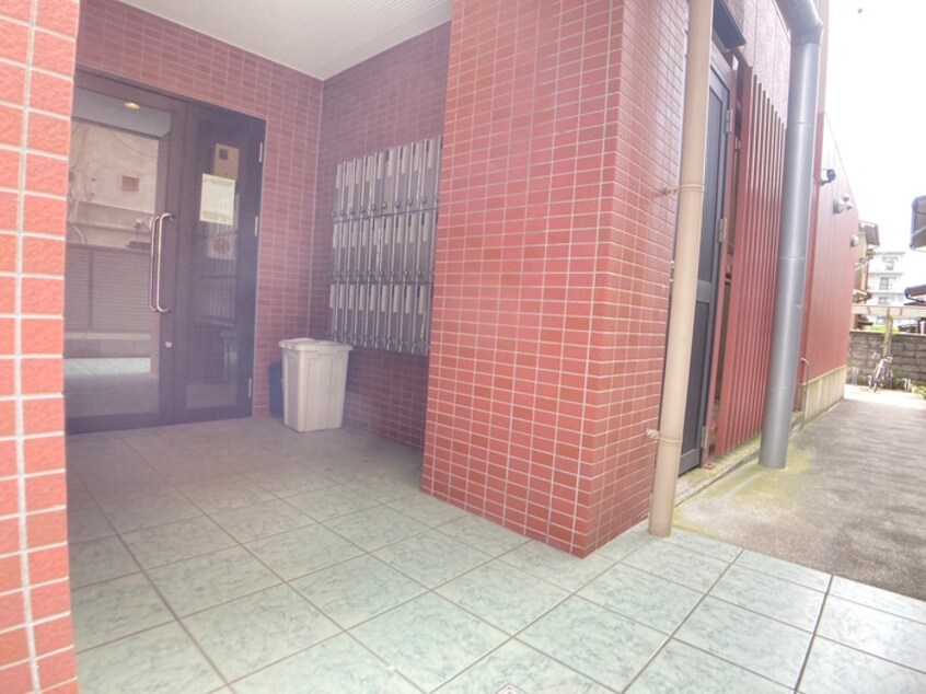 建物設備 アームスコート若江岩田