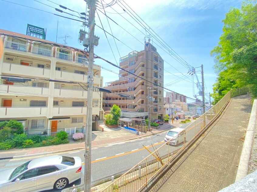 室内からの展望 ｸﾞﾗﾝｼｬﾘｵ山本通