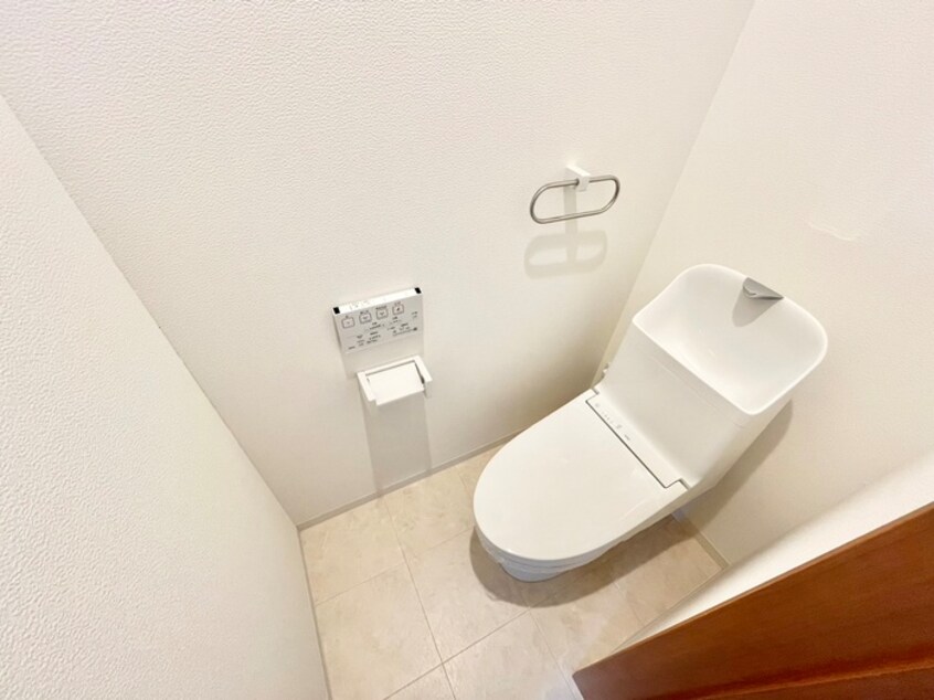 トイレ 鷹飼マンション