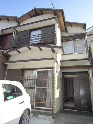 上里北ノ町貸家
