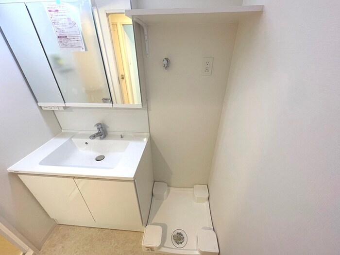 洗濯機置場 ｽﾌﾟﾗﾝﾃﾞｨｯﾄﾞﾗｲｽﾞ新大阪ﾉｰｽ