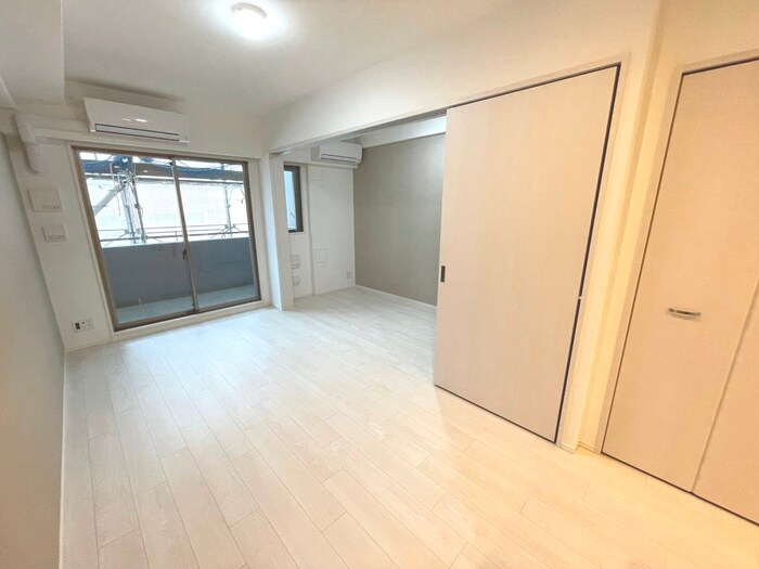 居室 ｽﾌﾟﾗﾝﾃﾞｨｯﾄﾞﾗｲｽﾞ新大阪ﾉｰｽ