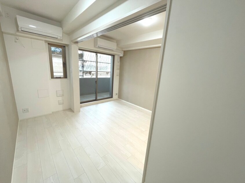 居室 ｽﾌﾟﾗﾝﾃﾞｨｯﾄﾞﾗｲｽﾞ新大阪ﾉｰｽ