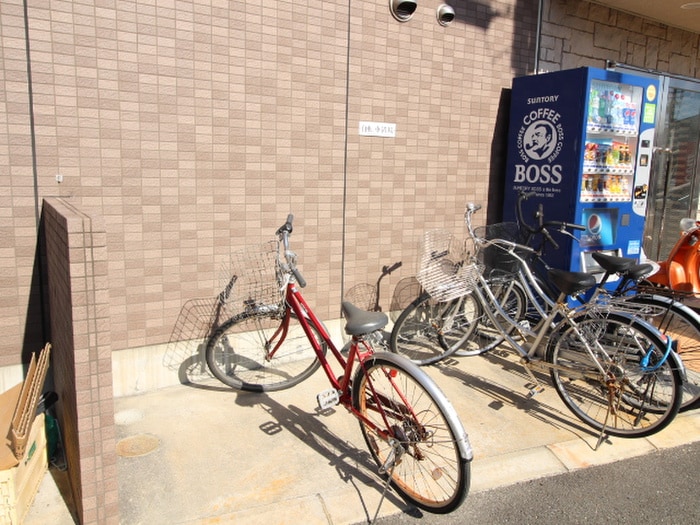 駐輪場 ロ－レルコ－ト東久代