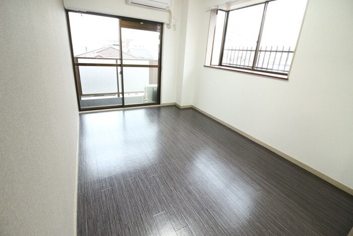 居室 リアライズ平野西