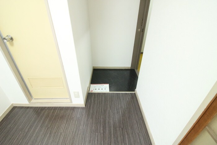 玄関 リアライズ平野西