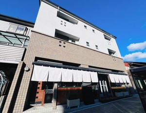 アルティスタ東山
