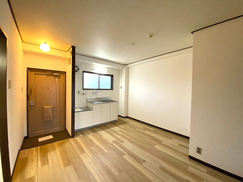 居室 ｺ-ﾎﾟいづつ