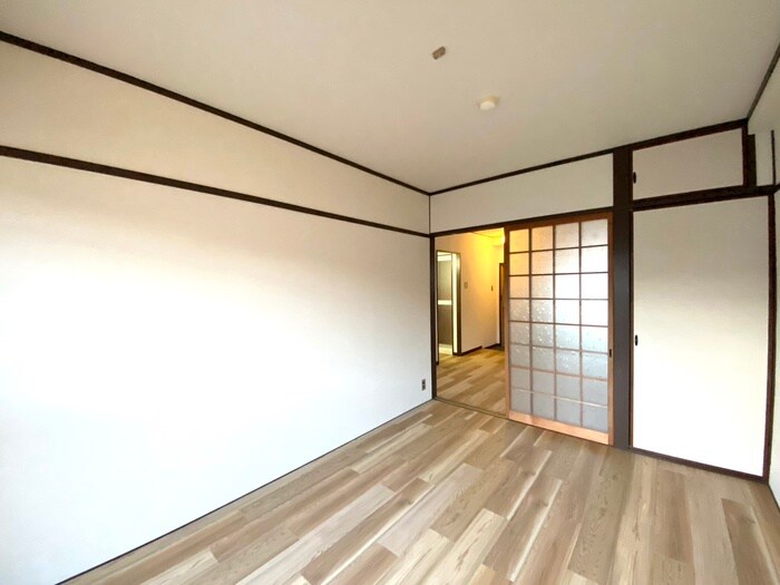 居室 ｺ-ﾎﾟいづつ