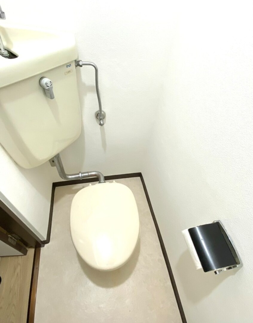 トイレ ｺ-ﾎﾟいづつ