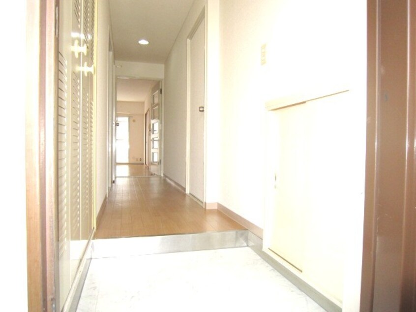 廊下 エクセレント西平野