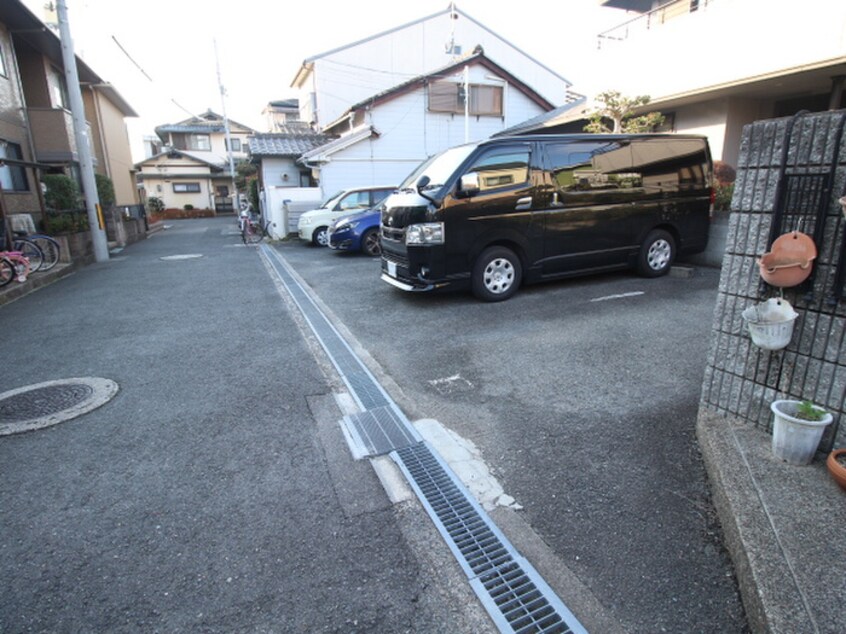 駐車場 ラナヴェルデ