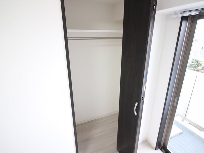 収納 エクセル服部