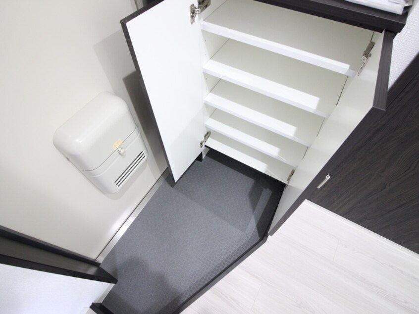 靴箱 エクセル服部