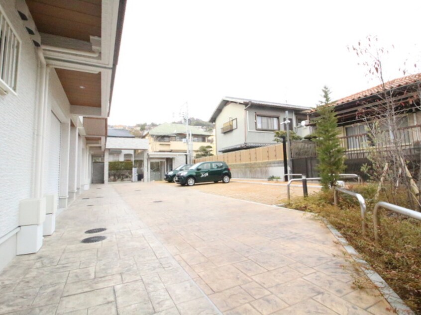 駐車場 宝塚雲雀丘タウンハウス1