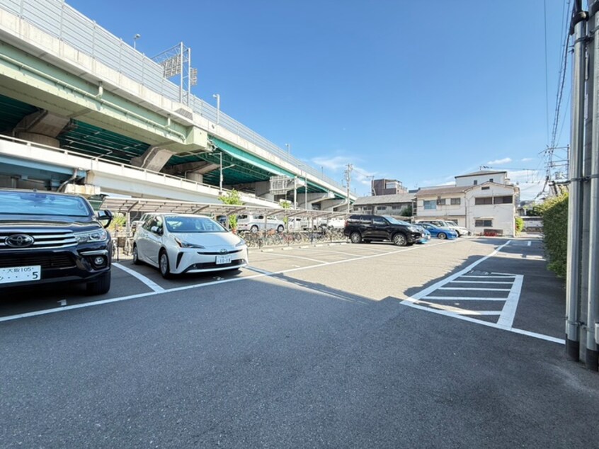 駐車場 レクシア大日