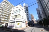 レオンズビル