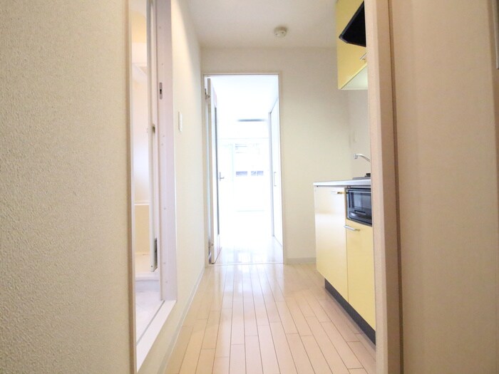 廊下 クレイドル西田辺