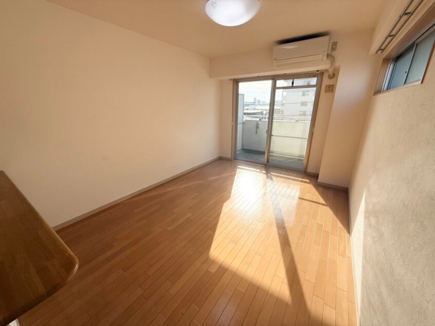 居室 ビスタ江坂東