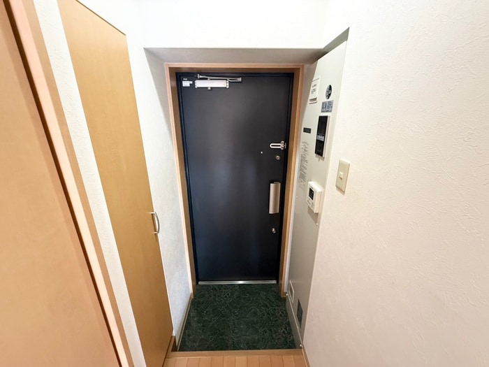 玄関 ビスタ江坂東