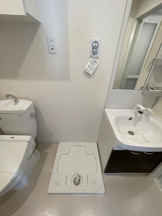 洗濯機置場 Demain　APM