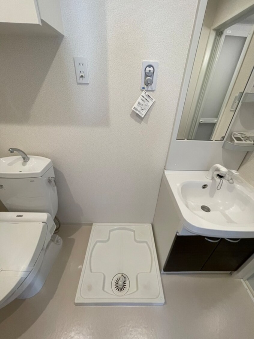 洗濯機置場 Demain　APM