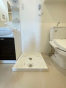 洗濯機置場 Demain　APM