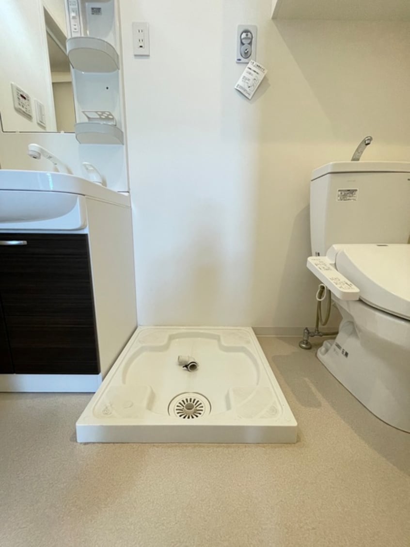 洗濯機置場 Demain　APM