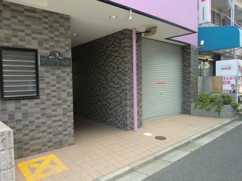 駐車場 ア－スフィ－ルド