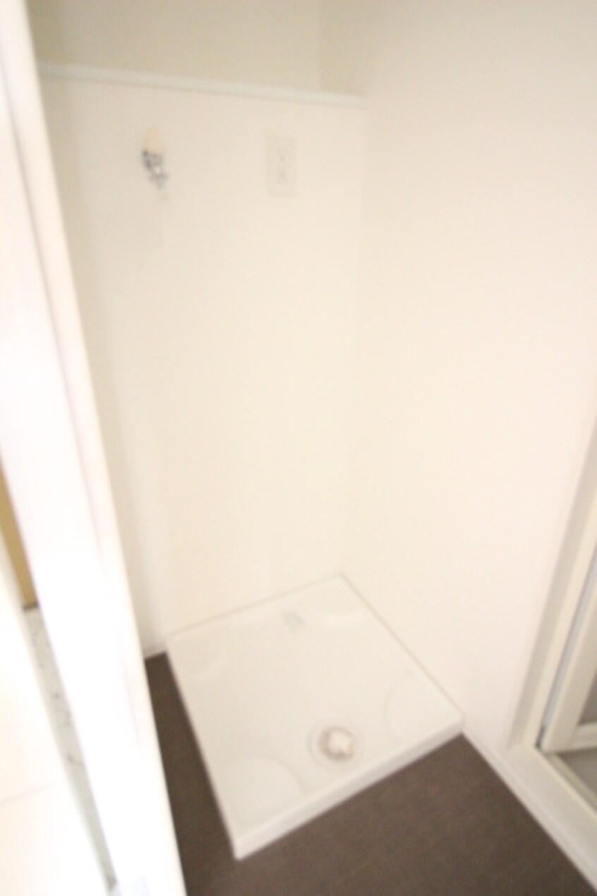 洗濯機置場 セイワパレス京町堀