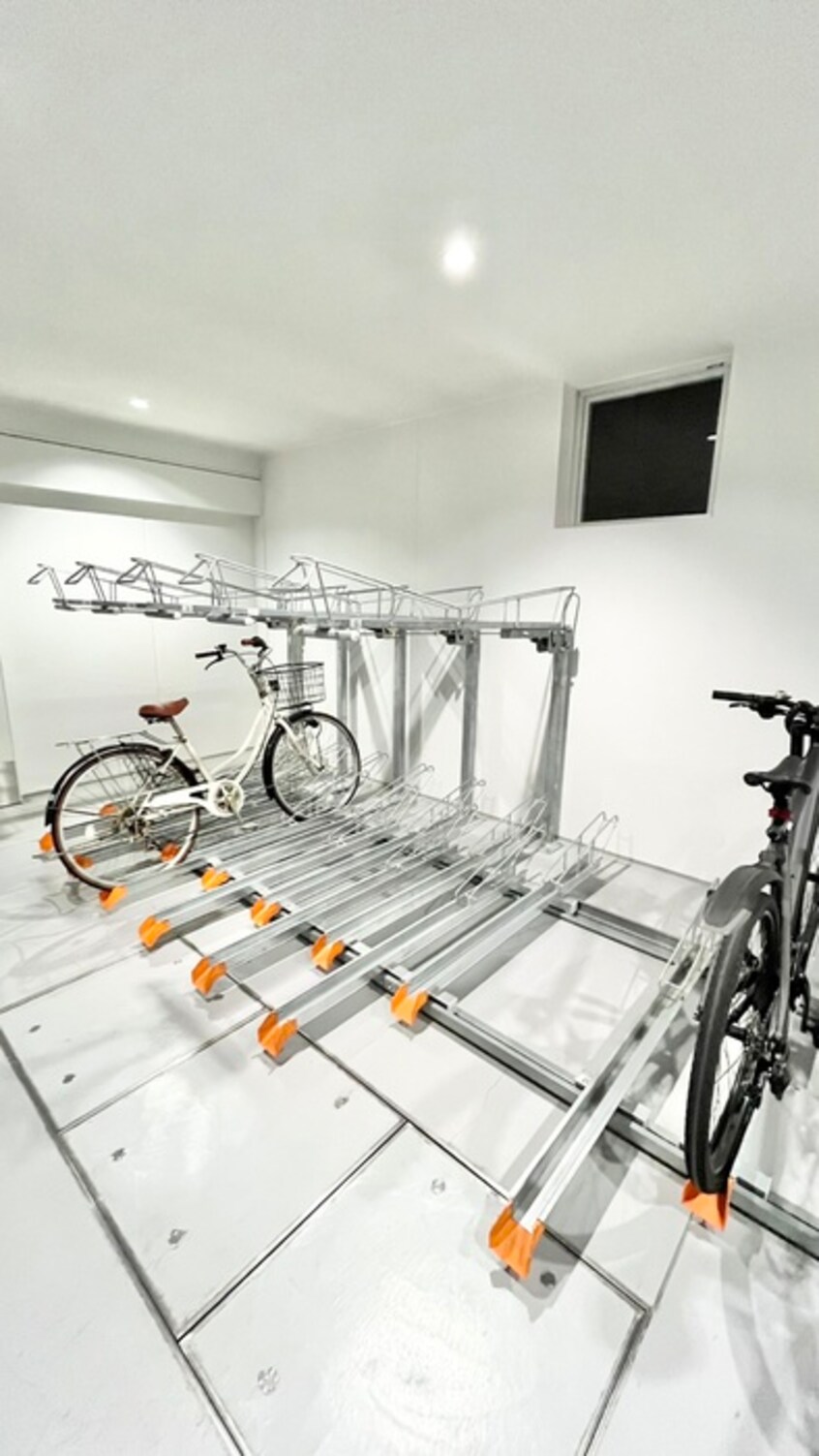 駐輪場 セイワパレス京町堀