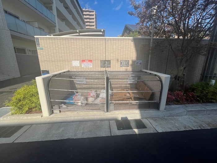 建物設備 ラ・ビィNAKAZEN