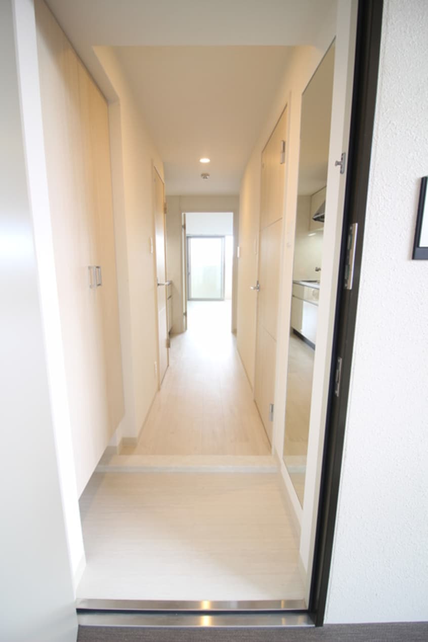 玄関 ラ・ビィNAKAZEN