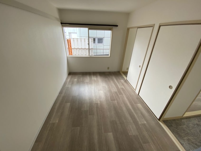 居室 セレ－ブルメゾン