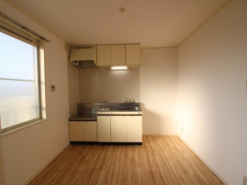 居室 アストリア